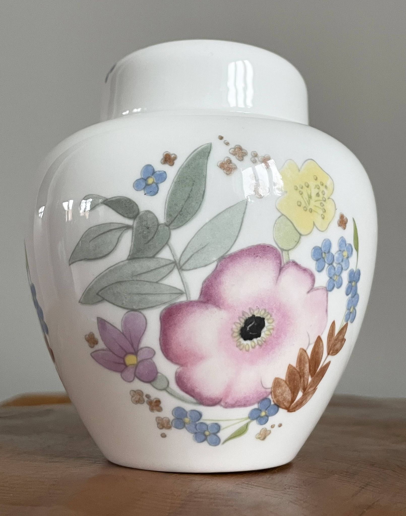 Wedgwood "Meadow Sweet" Ginger Jar, Decorative Storage Pot, Bone China with Pink and Blue Flowers