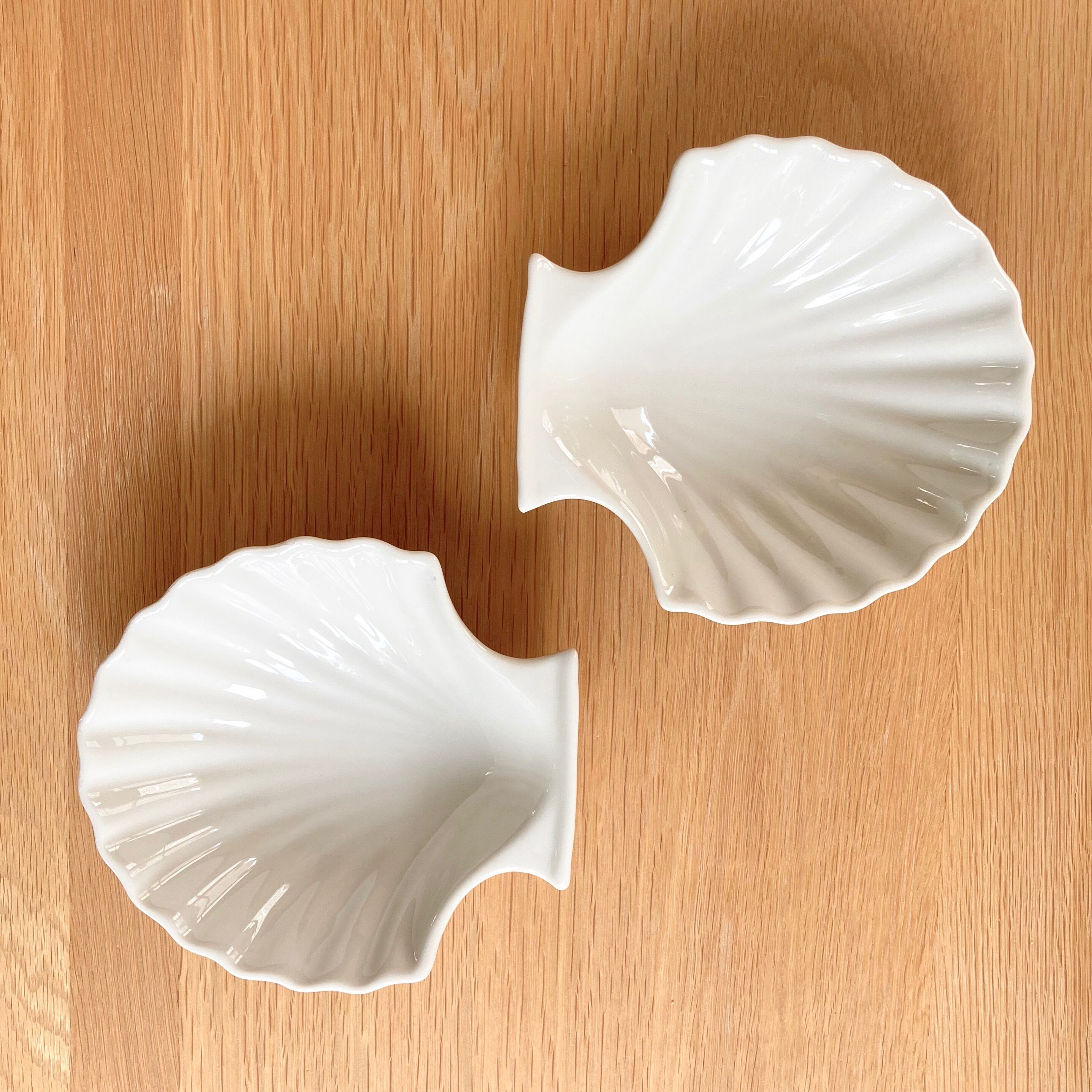 Scallop shell bowls