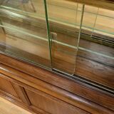 Oak apothecary counter – 1920