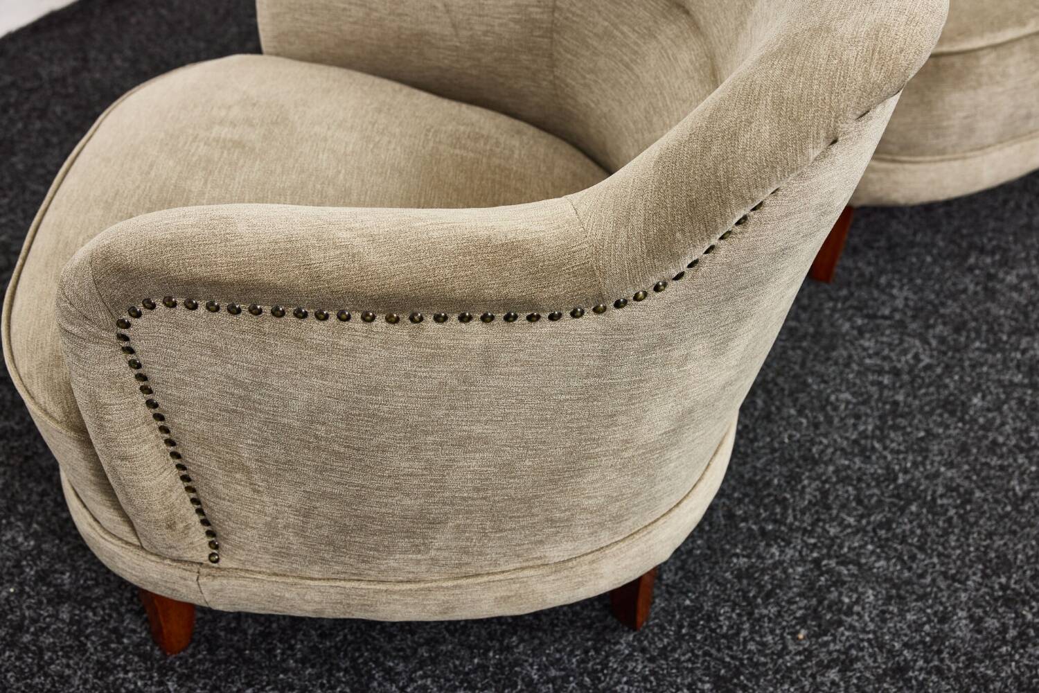 Fauteuils-chaises cocktail du milieu du siècle conçus par Pál Vince, 1947 Hongrie