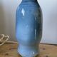 Lampe en céramique bleue