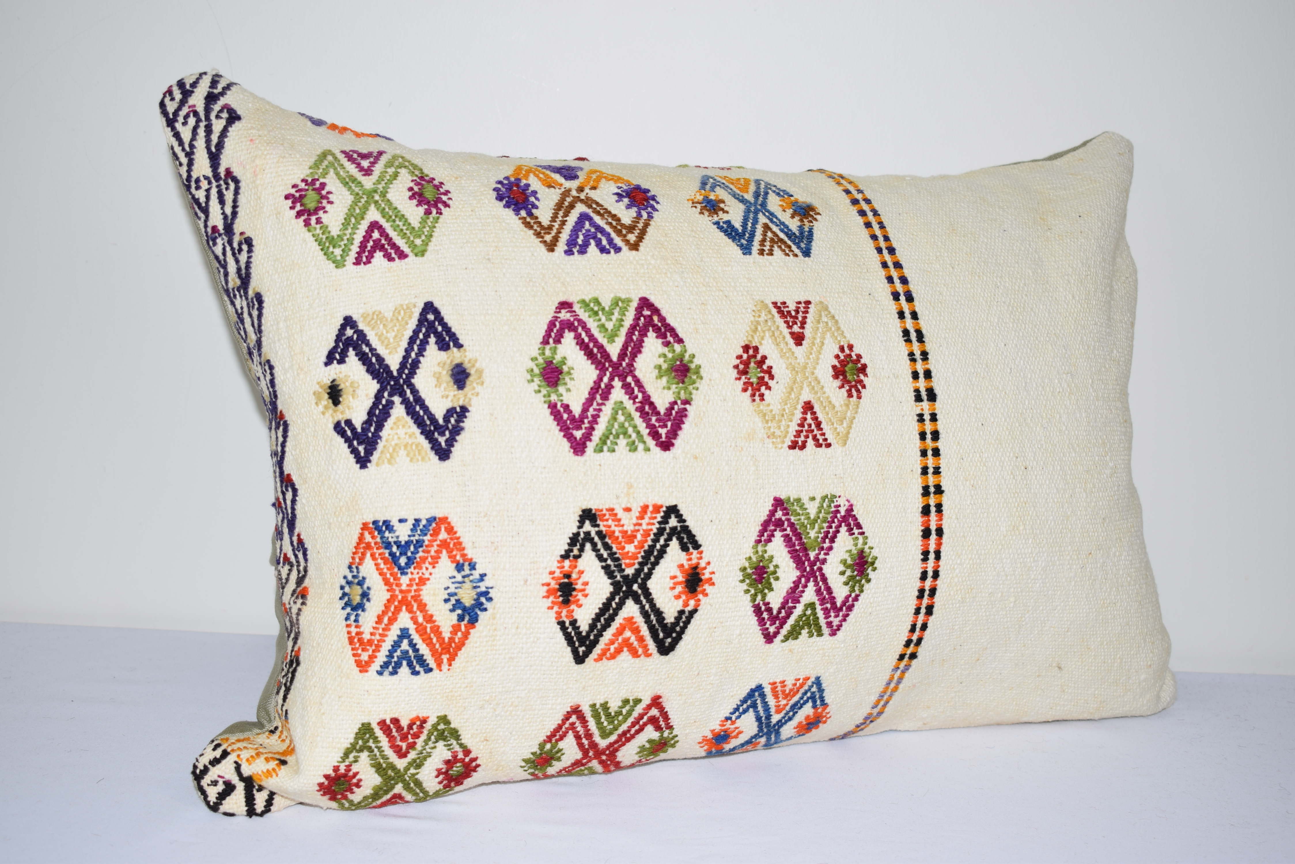 White Turkish Kilim cushion cover