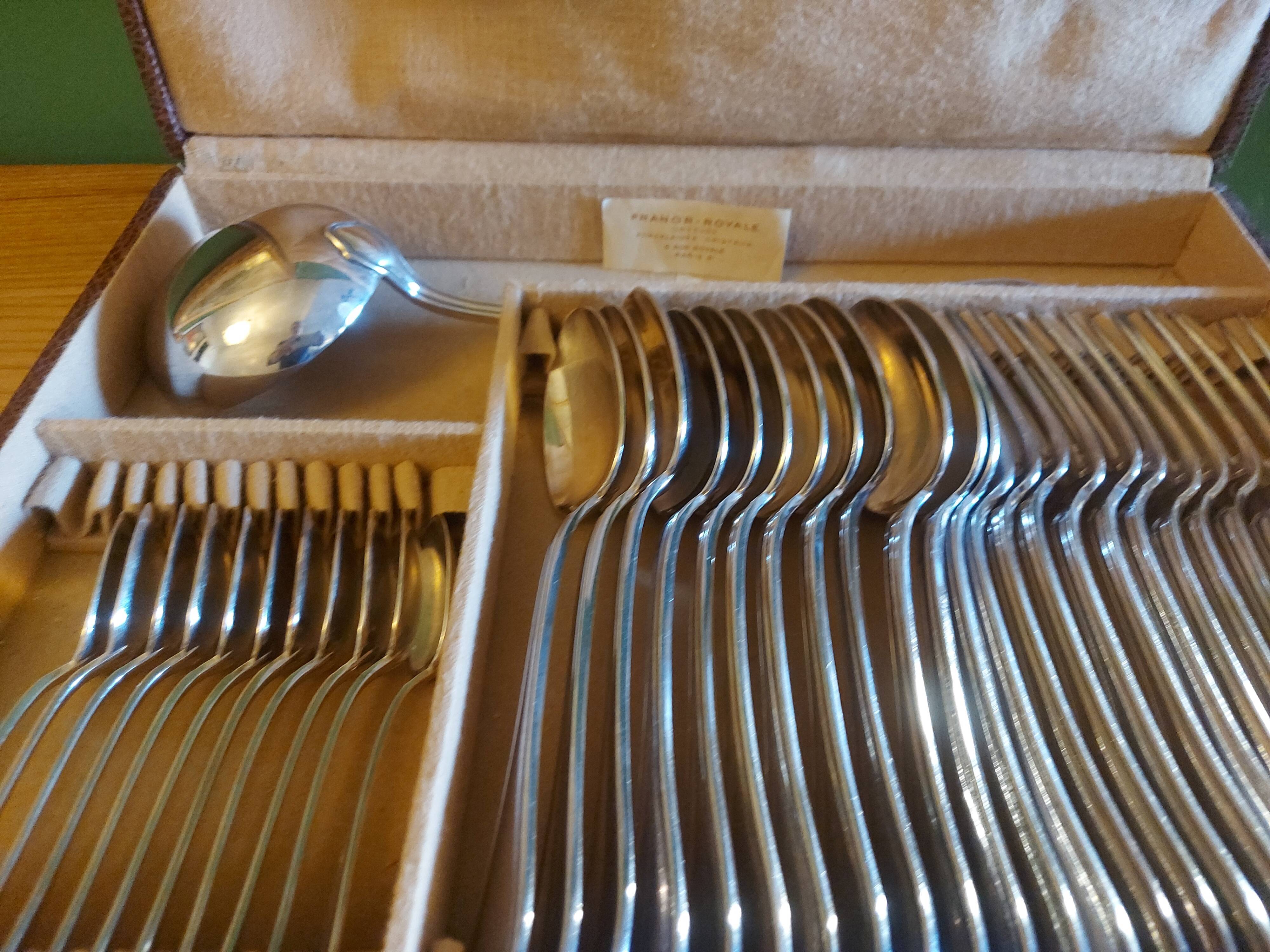 Ménagère Ravinet Denfert 36 pieces