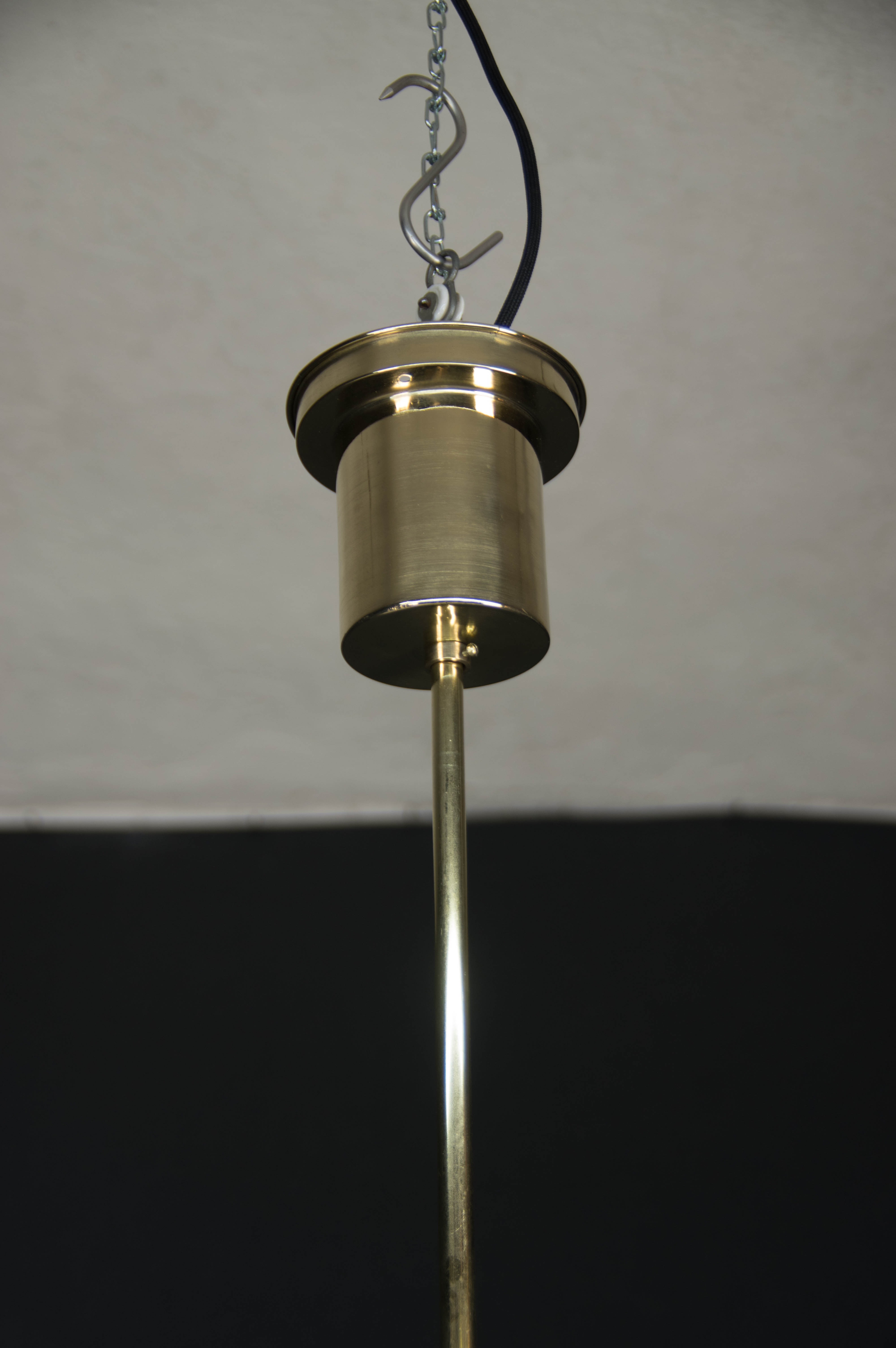 Large Rondocubistic Brass Chandelier