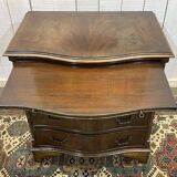 1950s English mahogany chest of drawers with one shelf