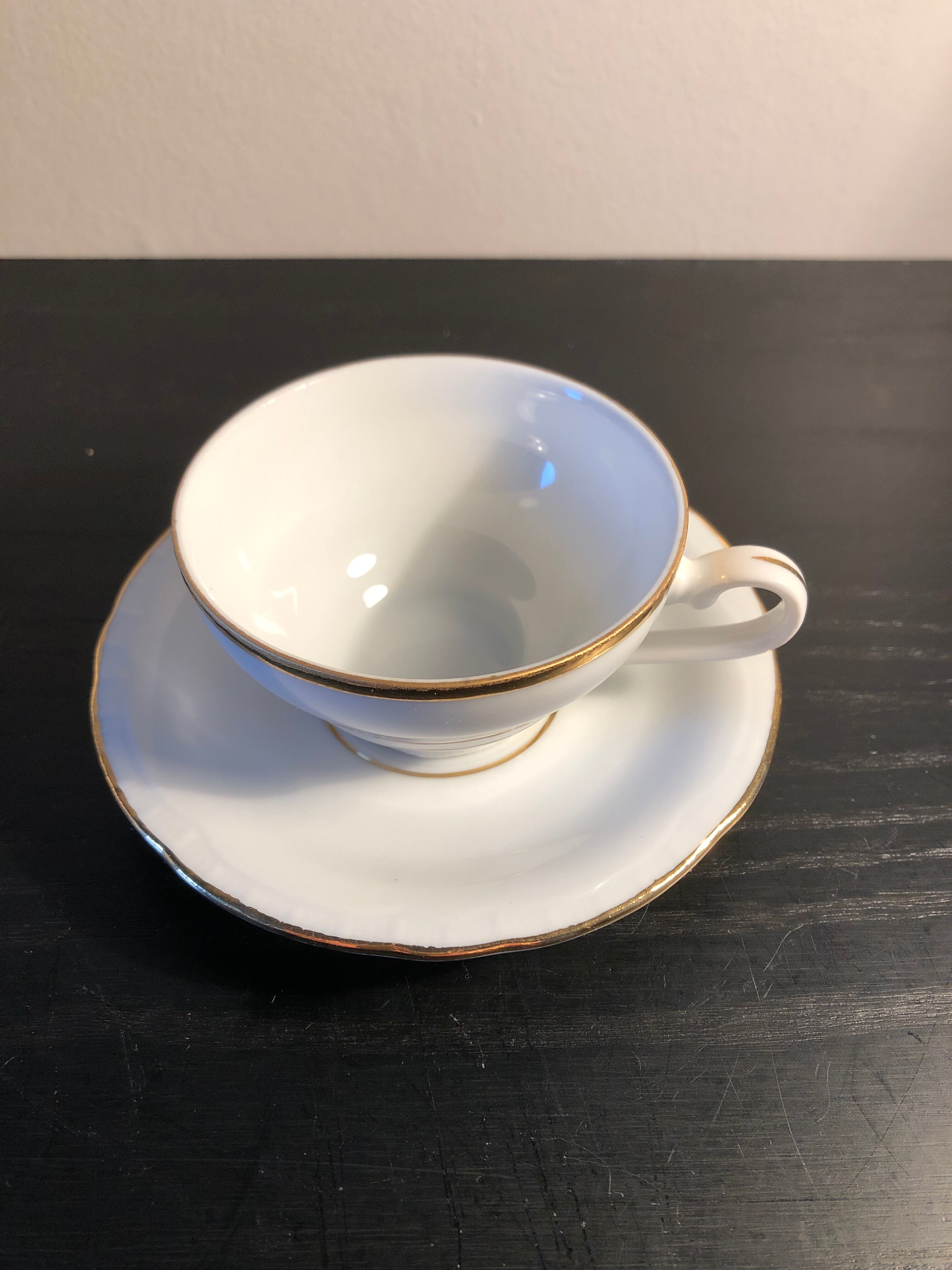 Coffee cups and cups