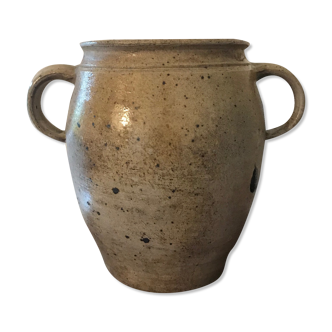 Sandstone jar
