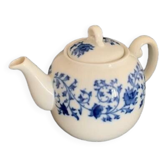 Pillivuyt country style teapot
