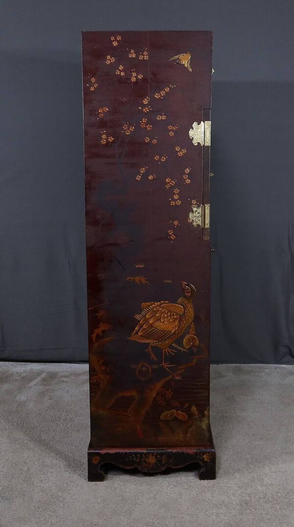 Cabinet chinois en bois laqué et bois peint – début XXème