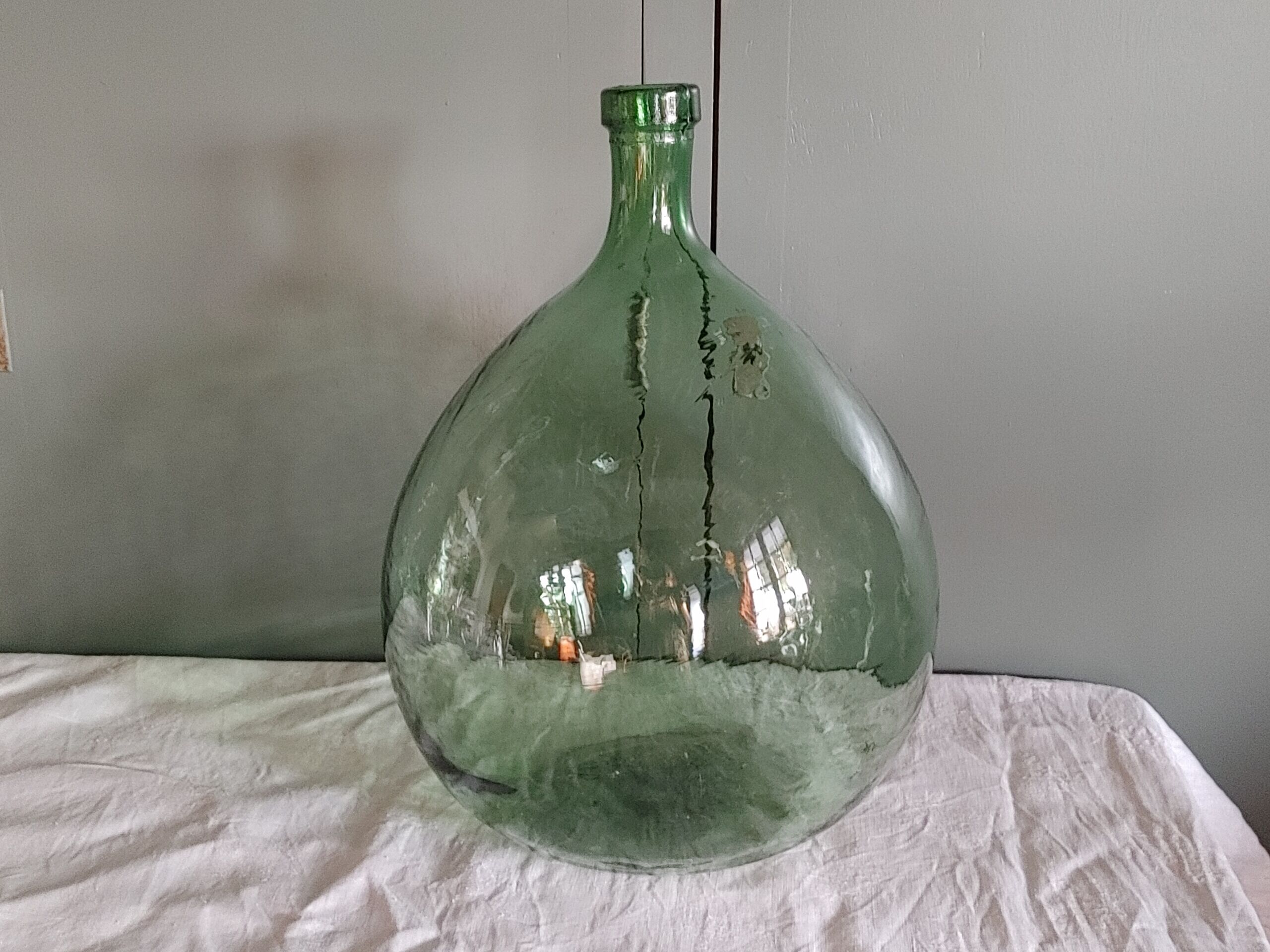 Lady Jeanne old bubbled glass 20/22 liters