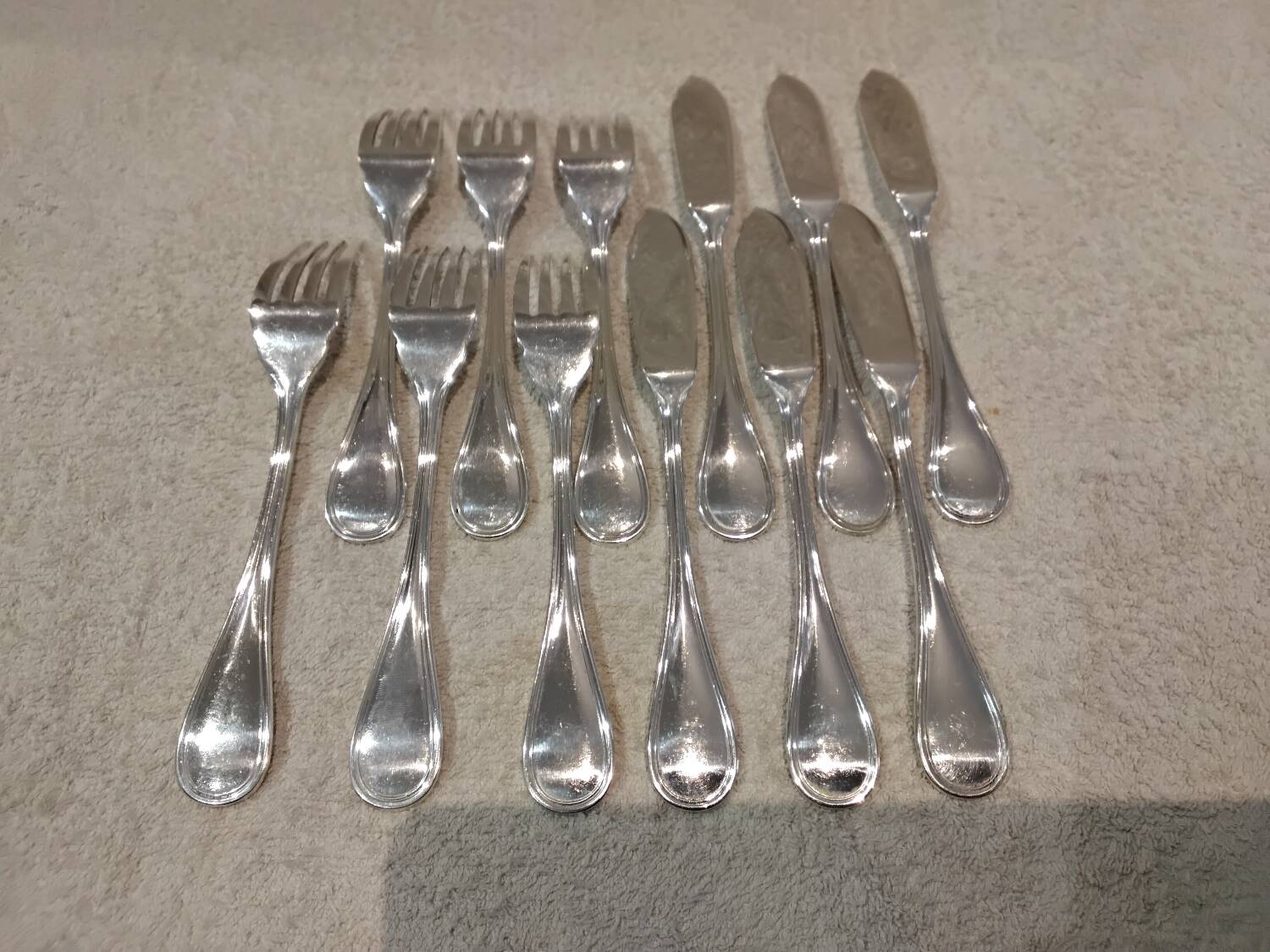 6 fish cutlery sets, 12 pieces, silver-plated metal, Christofle silversmith, Albi pattern