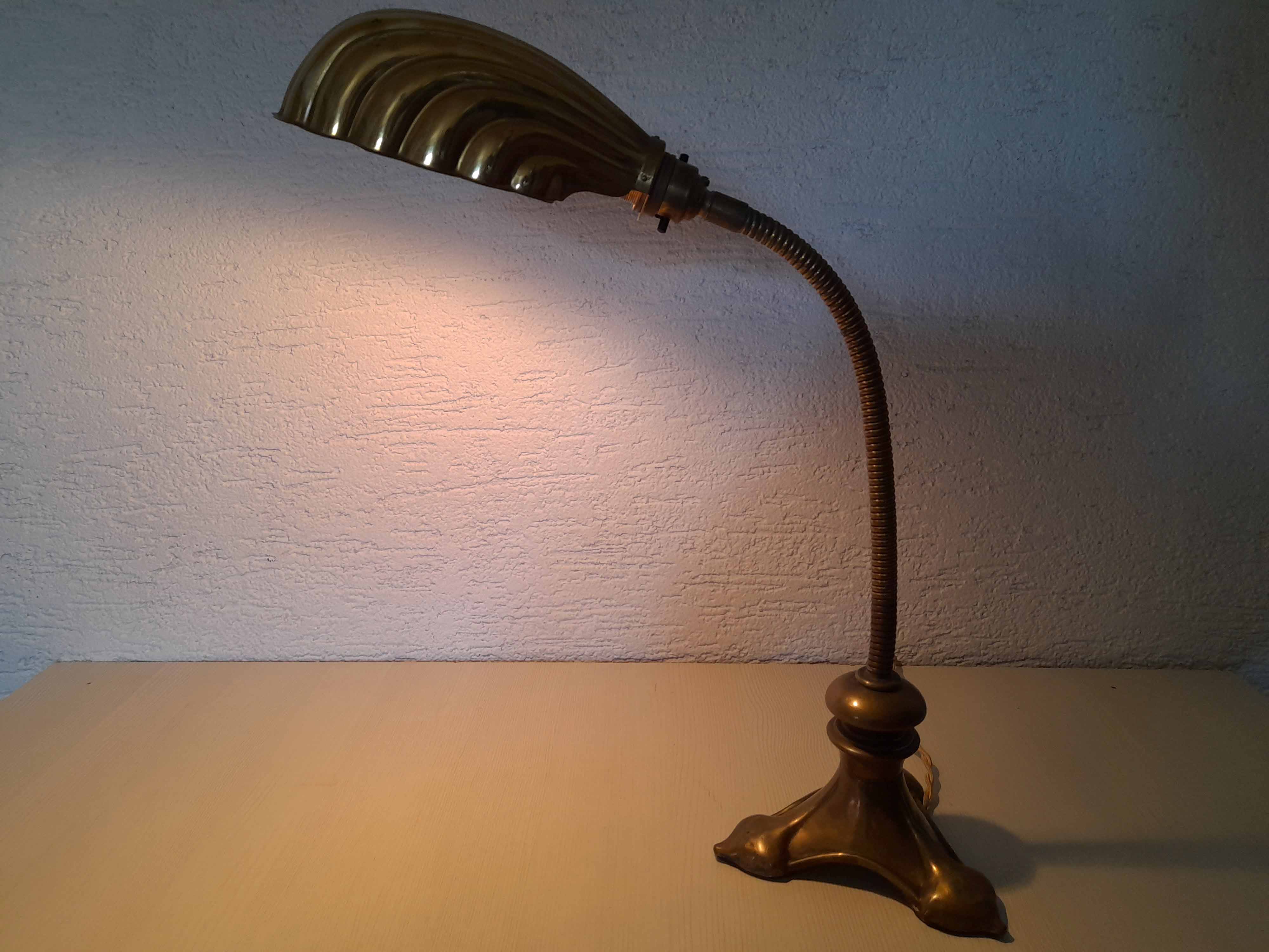 Lampe "coquillage" Art Nouveau