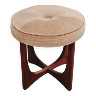 Tabouret/repose-pieds « Fresco Teak » du milieu du siècle/rétro par G Plan. Conçu par le designer danois Kofod Larsen,