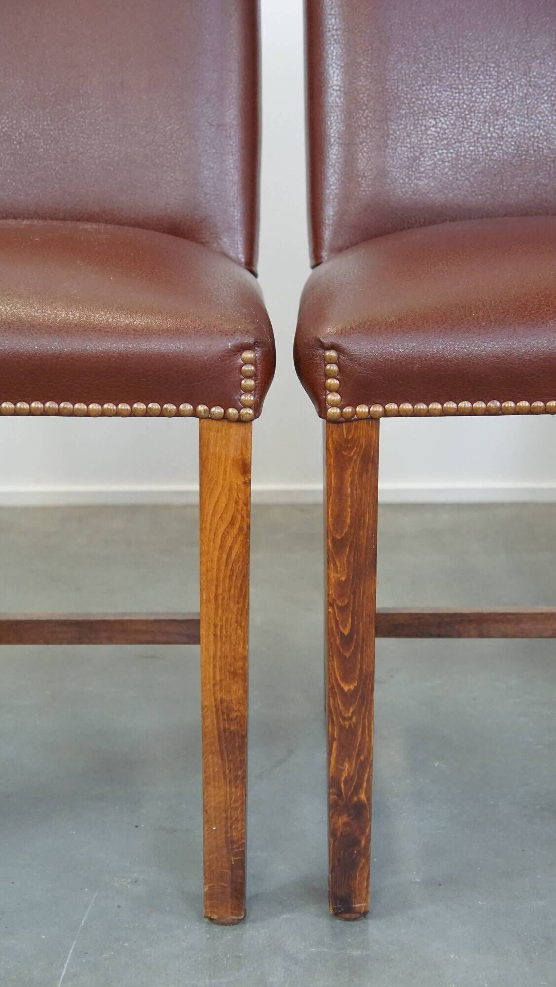 Set of 4 English style dining chairs in cognac-colored leather