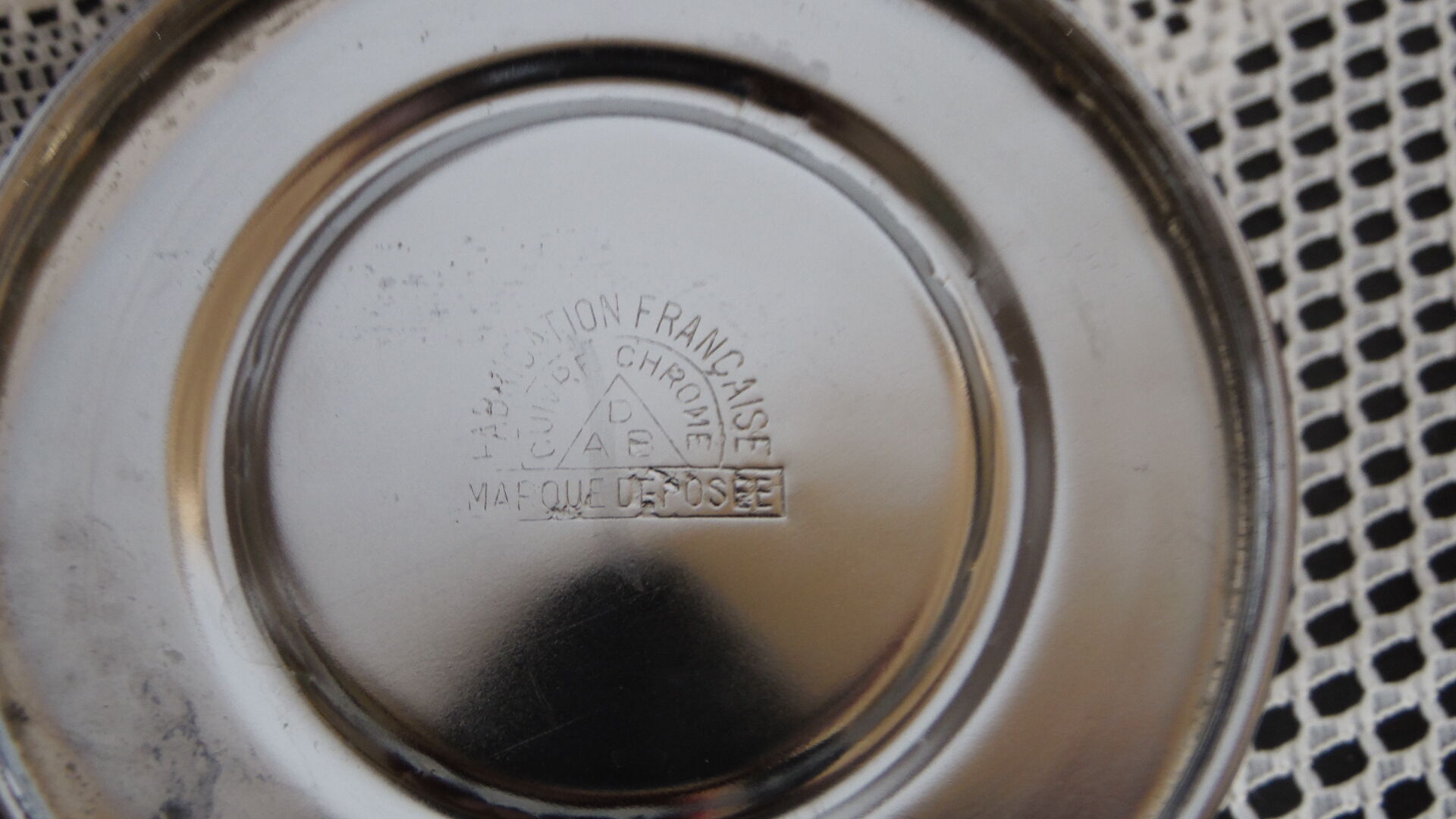 Sugar with chrome copper ears