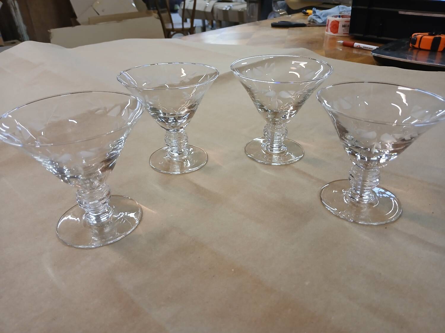 4 coupes à champagne anciens