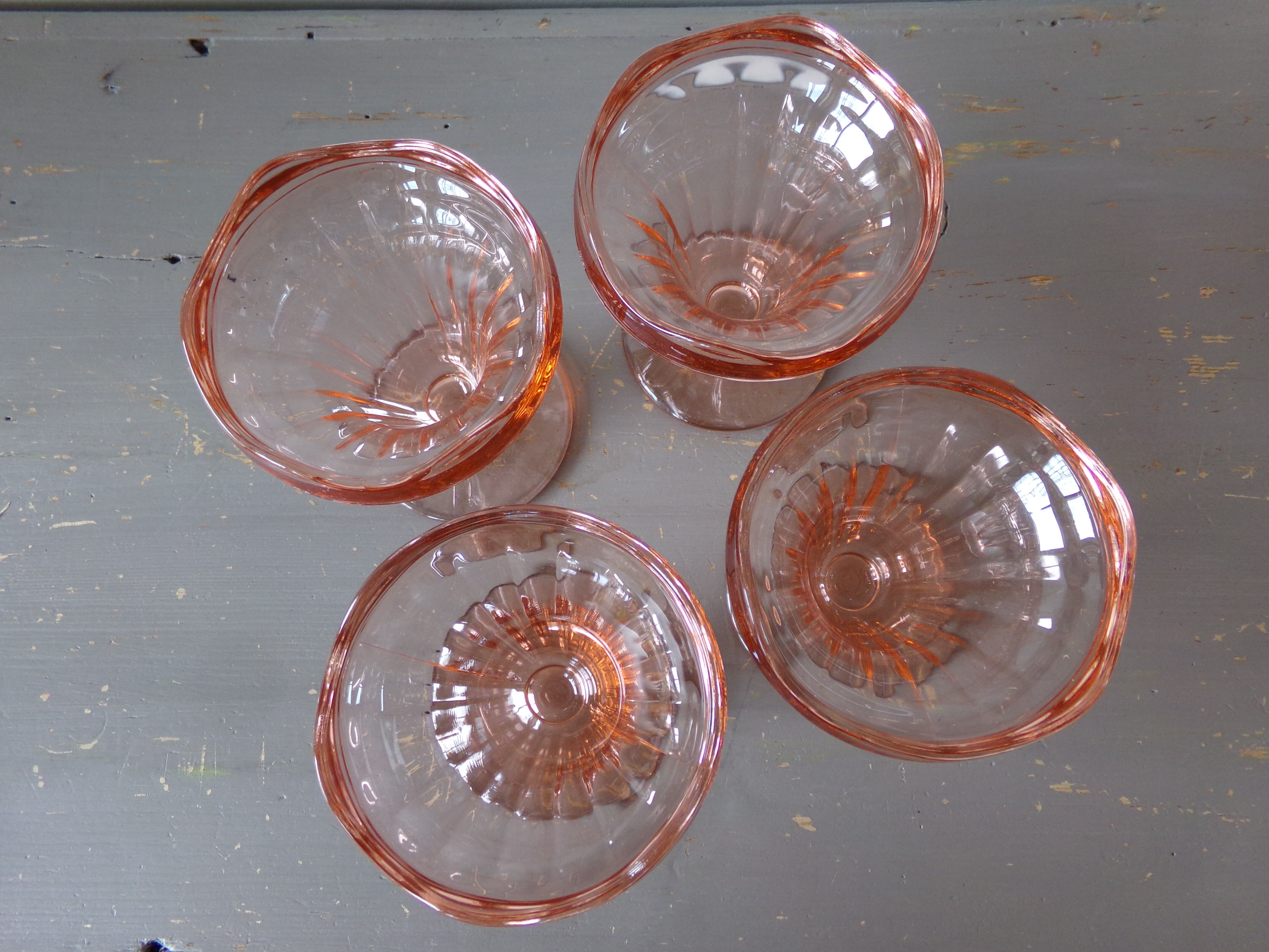 4 old ice cream cups/pink glass dessert