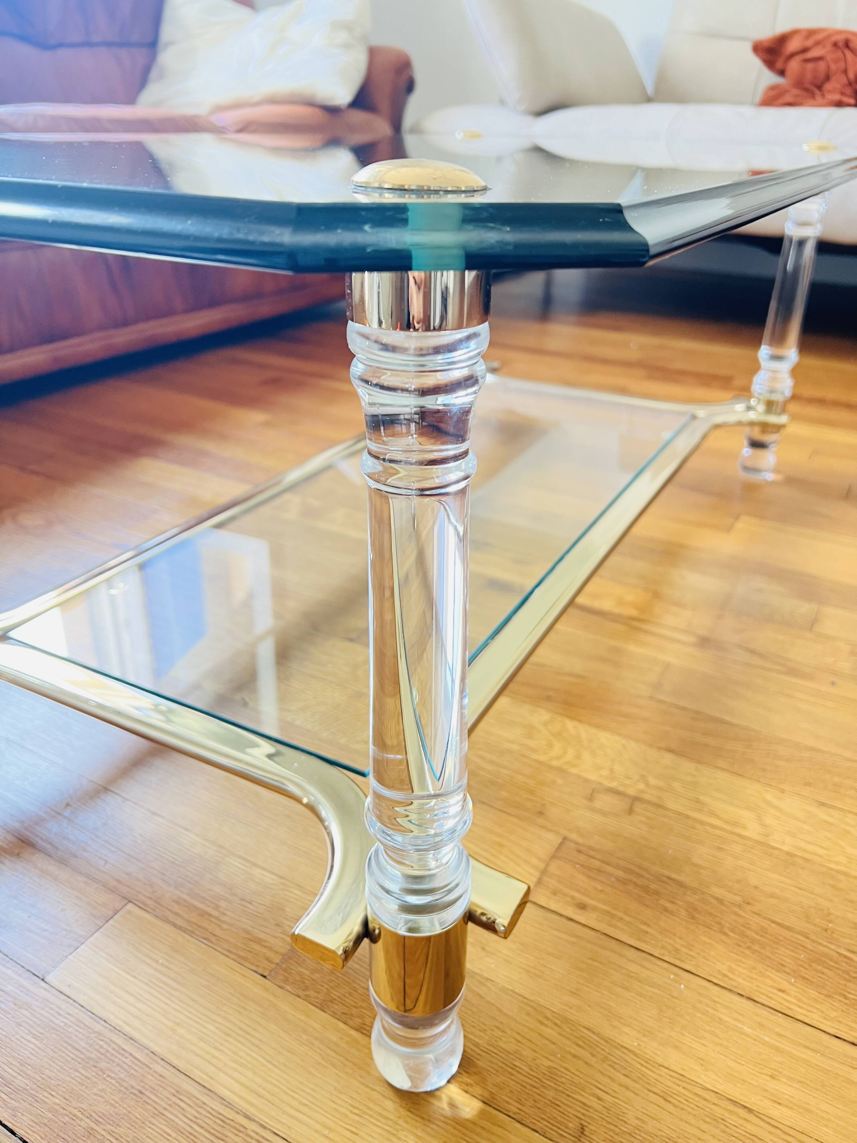 Table basse en verre