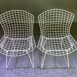 Pair of Bertoïa chairs