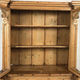 Buffet two fir bodies, glazed in the upper part.