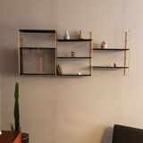 Tomado style wall shelf