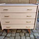 Commode scandinave rose