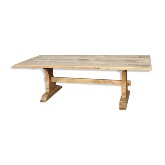 Natural wood farmhouse table