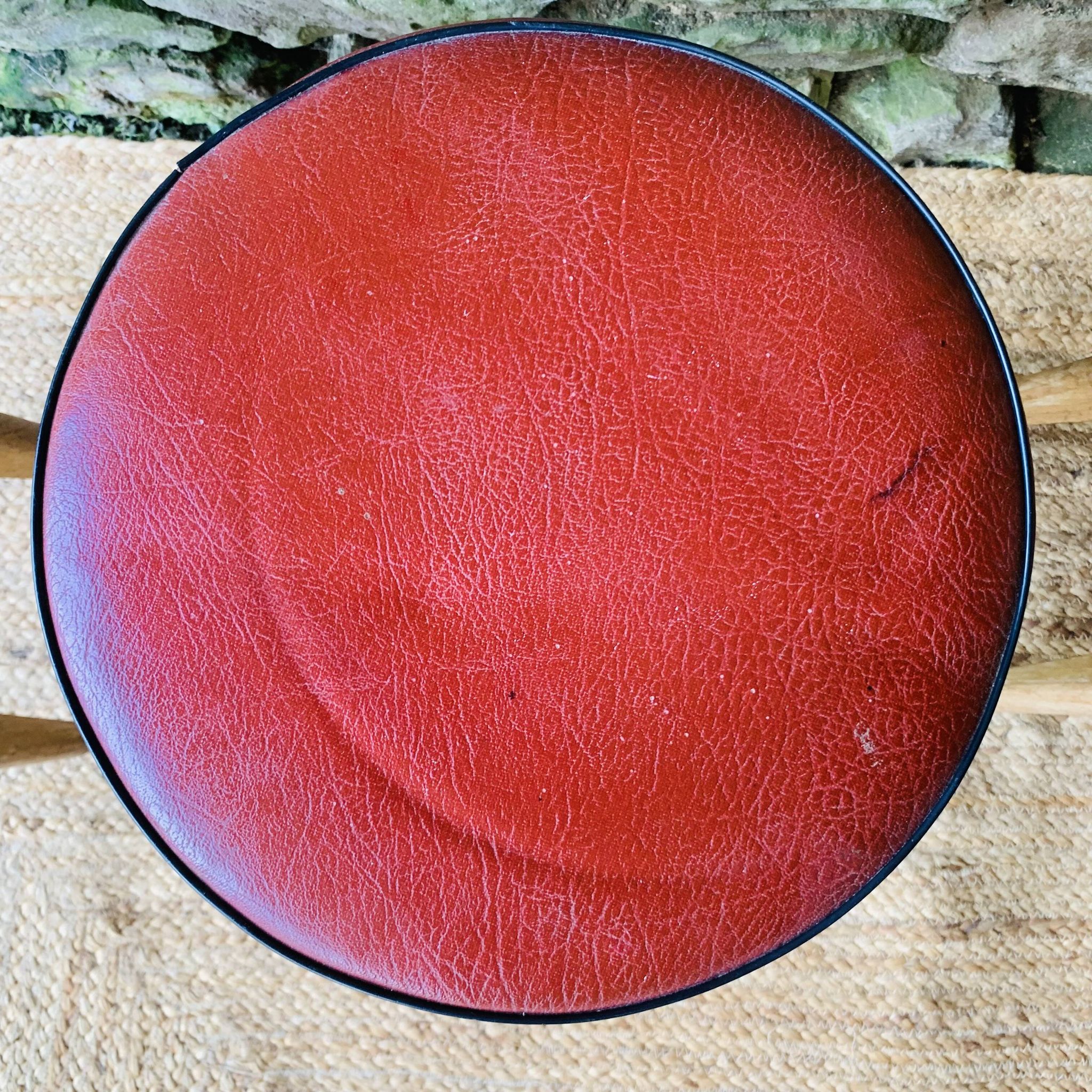 Ensemble de 4 tabourets vintage des années 60