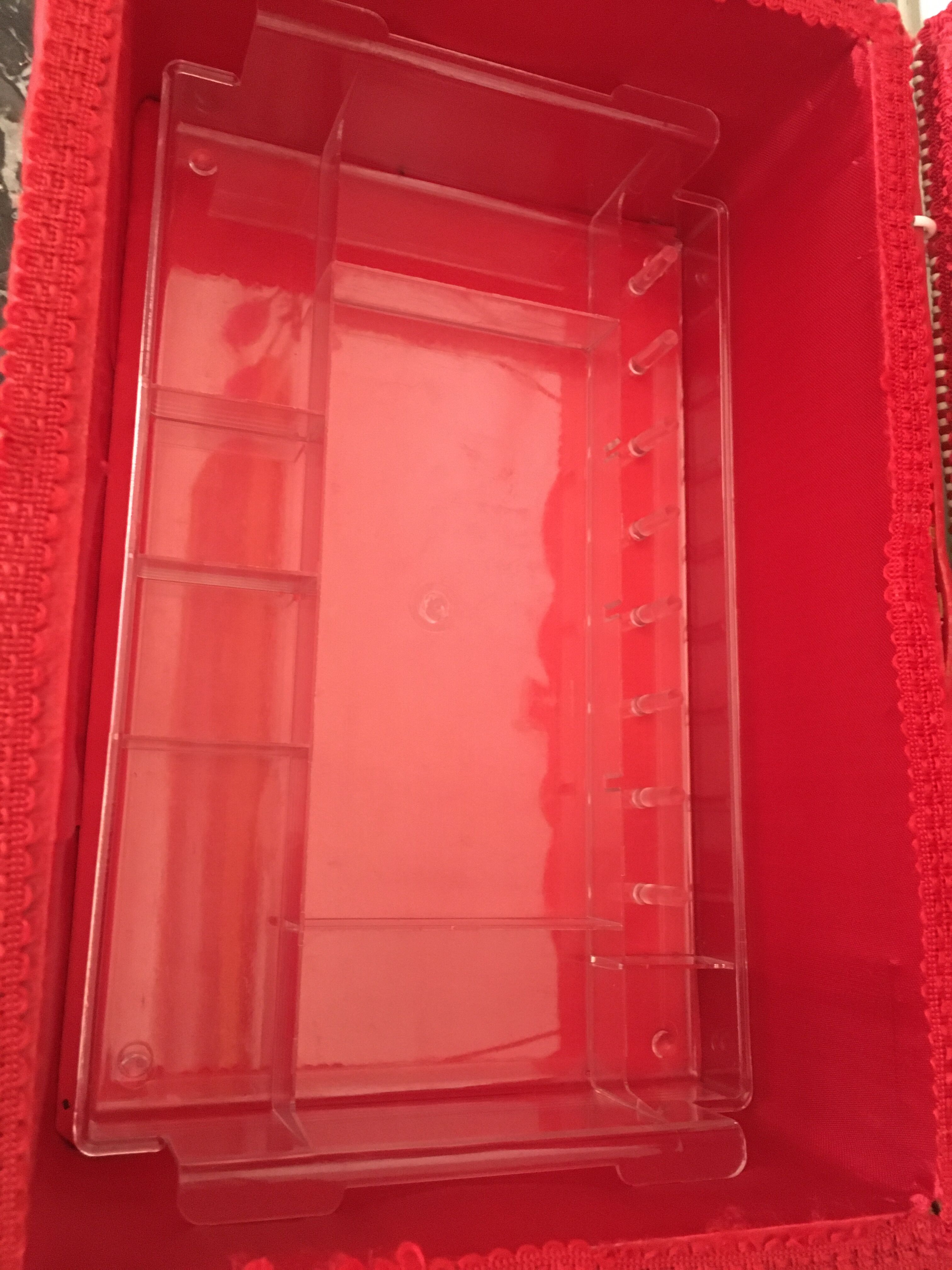 Scoubidou sewing box