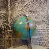 Luminous terrestrial globe with smoked plexiglass base