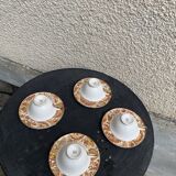 Service a cafe ou thé compose de 4 tasses et 4 soucoupes en porcelaine et anses dorées vintage