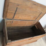 Solid oak box at the end of 19th