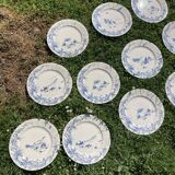 Set of 12 flat plates gien hunting scene