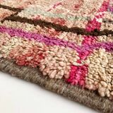Berber rug Boujaad mottled with colorful patterns 264x157cm