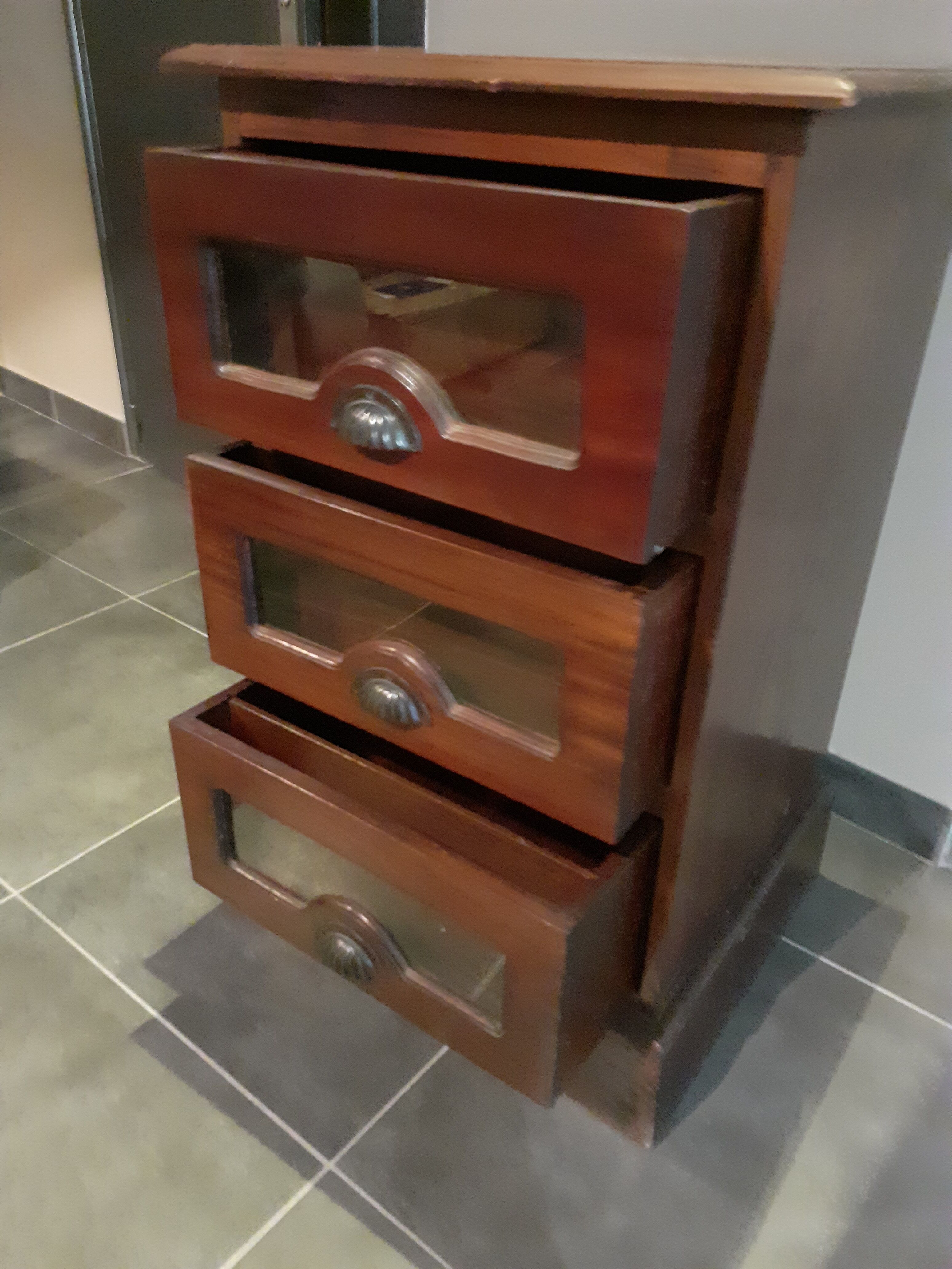 Extra cabinet 3 drawers