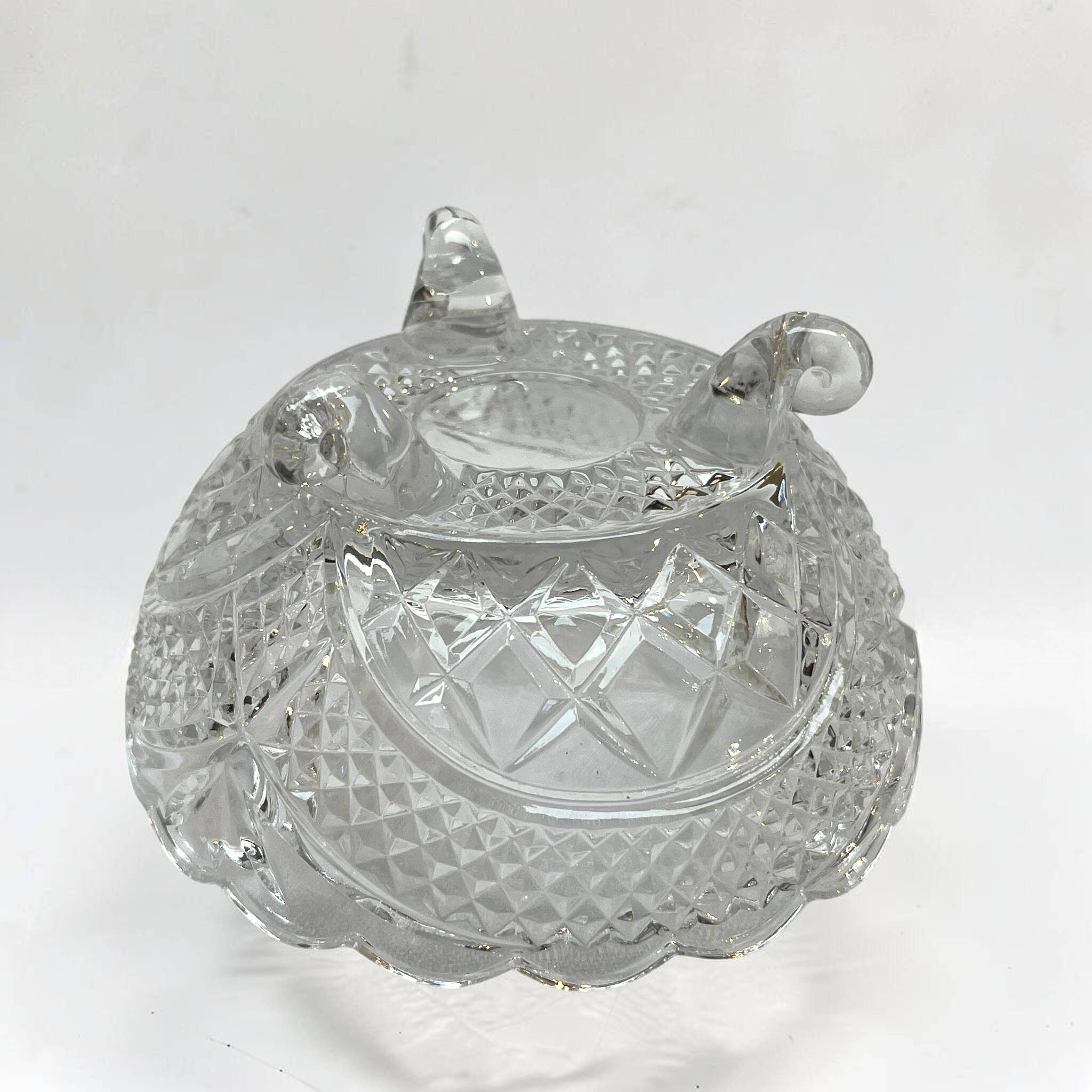 cut crystal sugar bowl with lid Pinwheel pattern crystal sweet jar