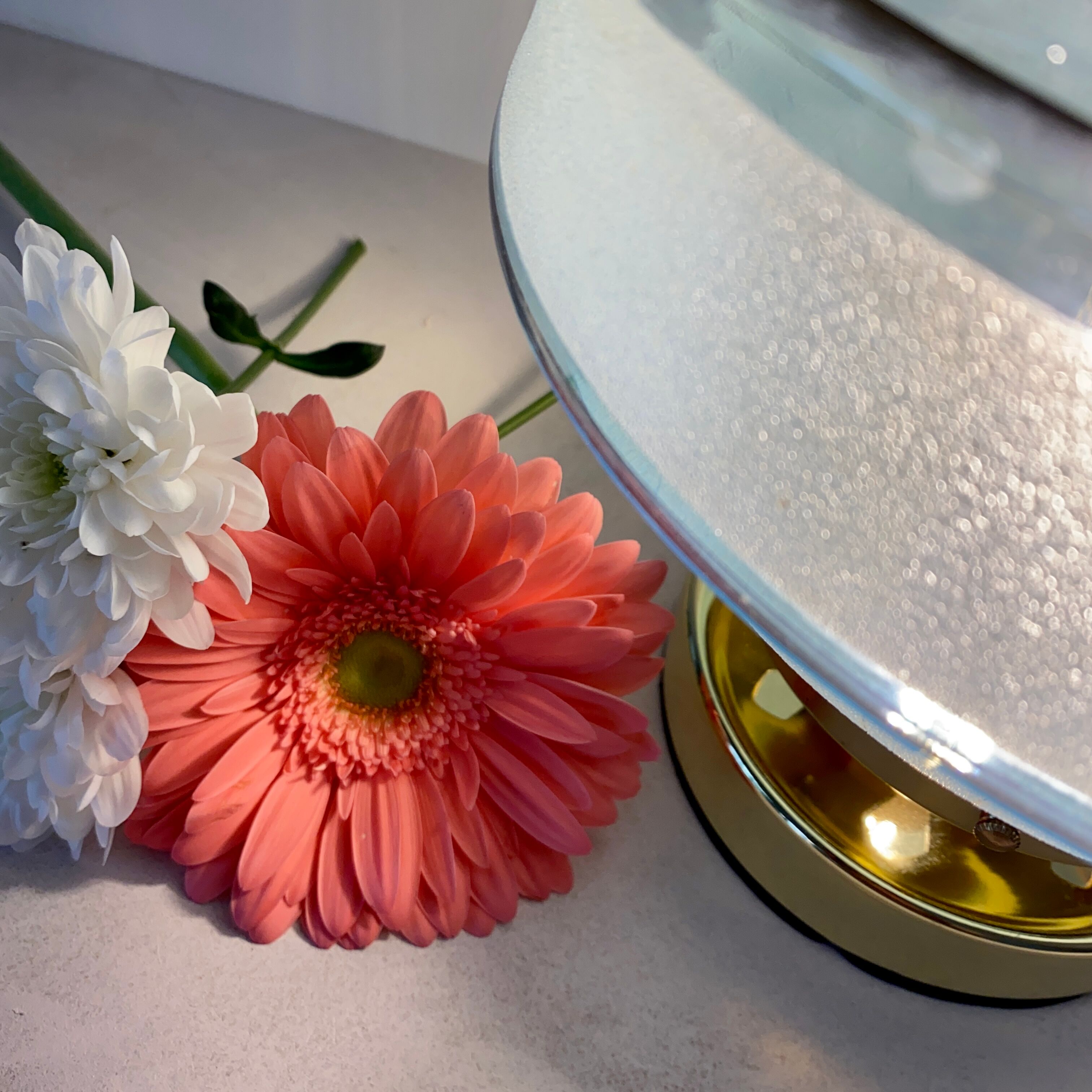 Vintage globe table lamp in blue frosted glass