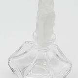 Knot glass bottle