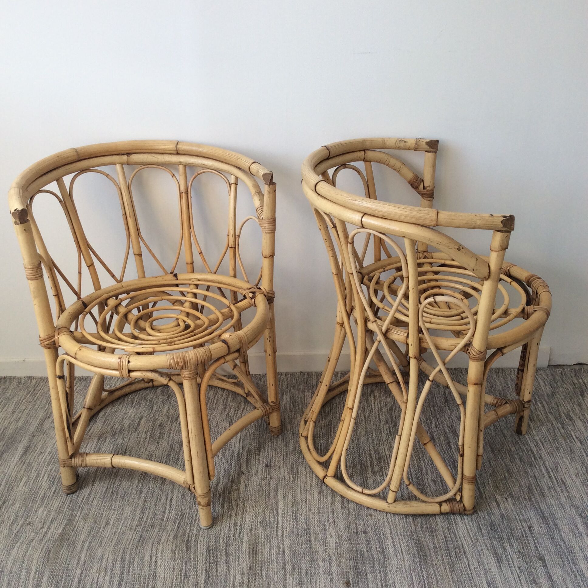 Pair of rattan armchairs from the 60/70s