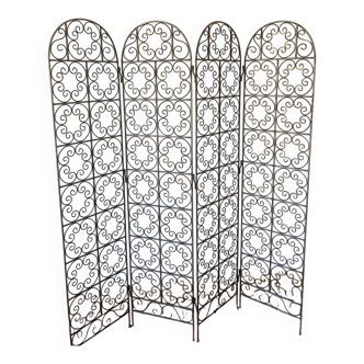 Screen