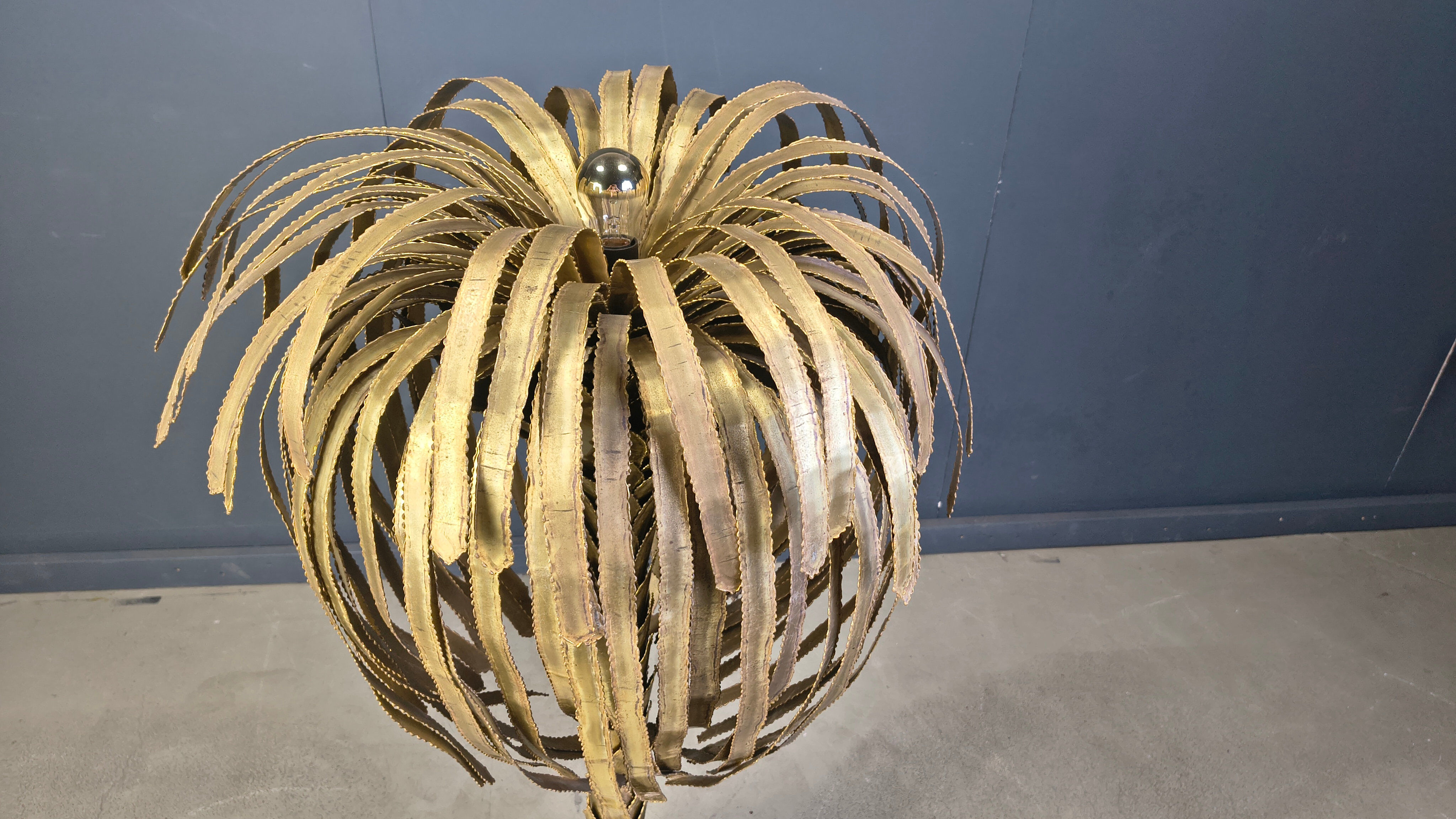 Brass palm tree floor lamp by Maison Jansen, 1970s