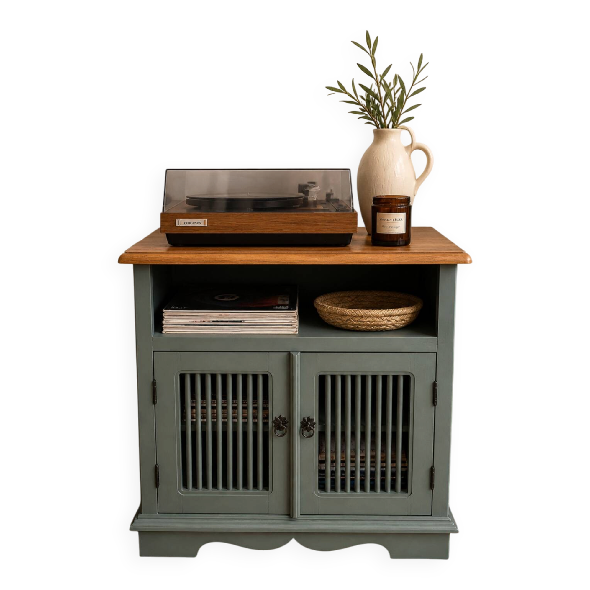 Meuble vintage relooké vert sauge et bois