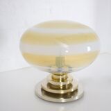Lampe en verre soufflé opalescent Doria.