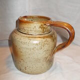 Sandstone pitcher