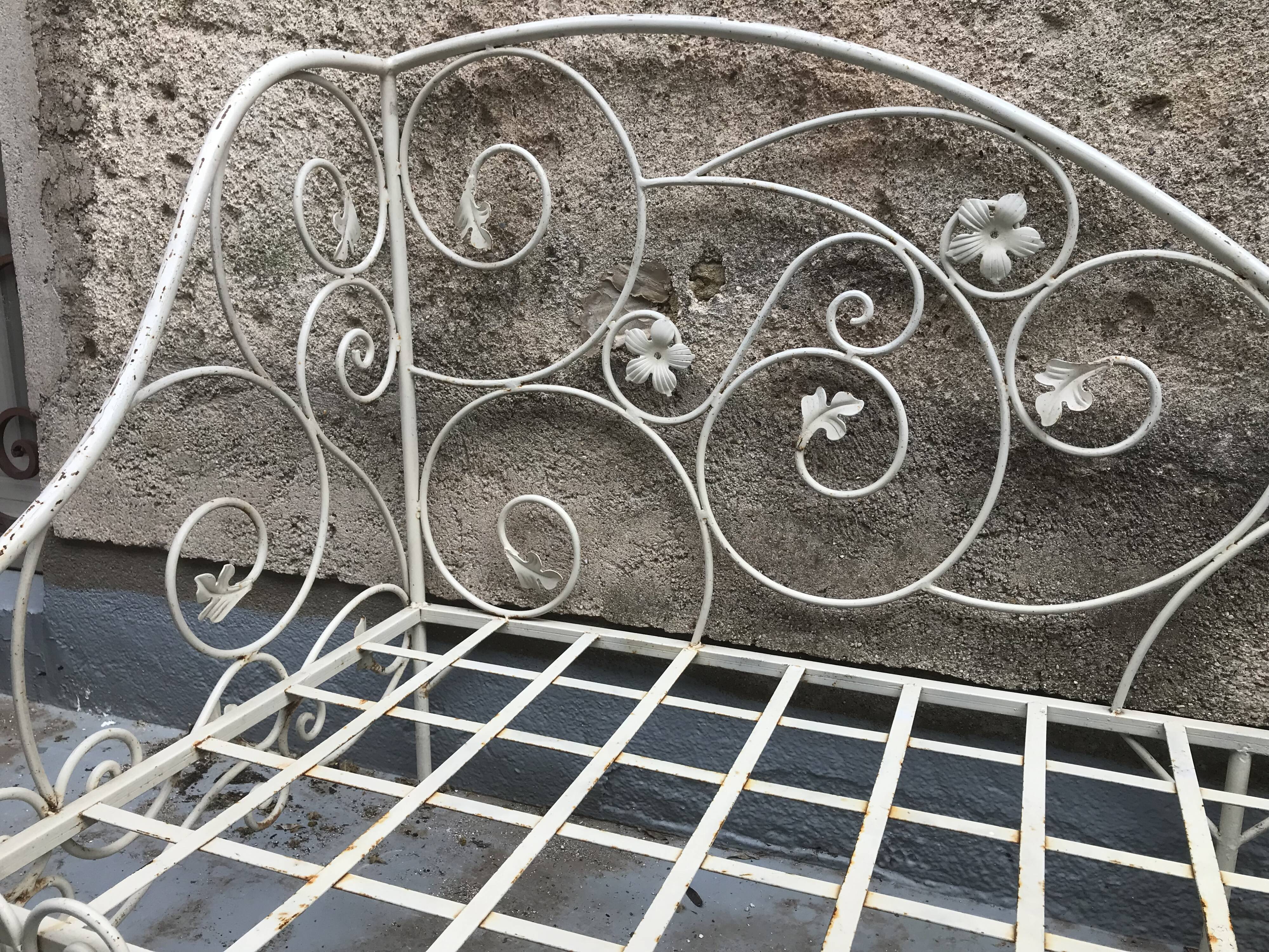 Vintage wrought iron daybed