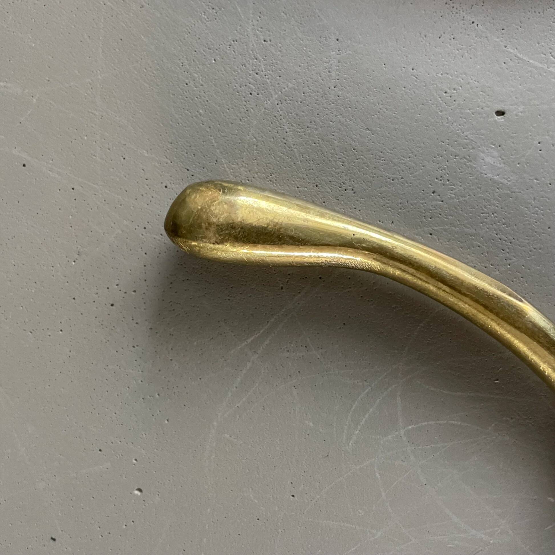 2 paires d’embrasses à rideaux en laiton massif