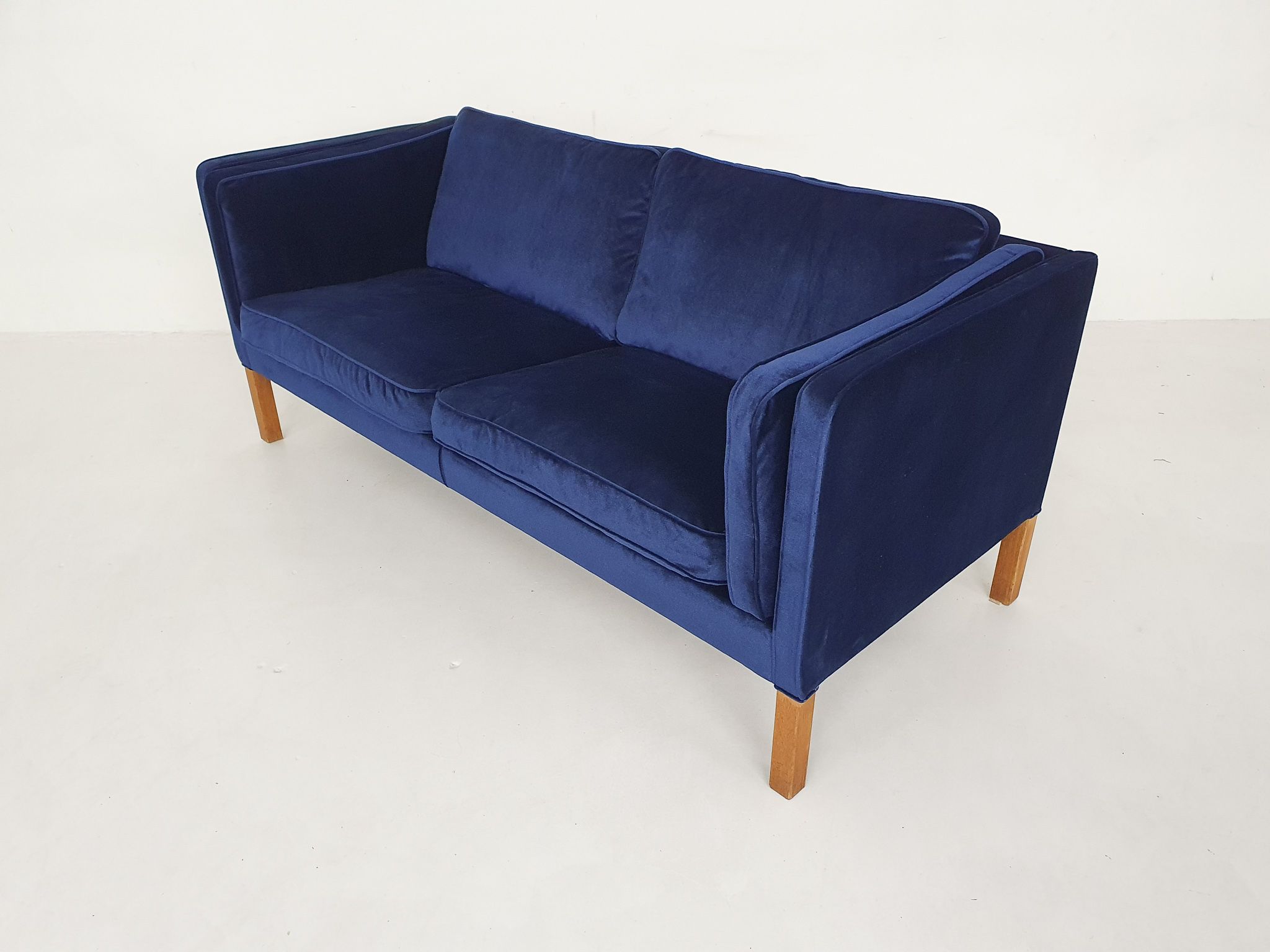 Canapé  2,5 places de Borge et Peter Mogensen pour Fredericia, modèle 2335, Danemark 1975