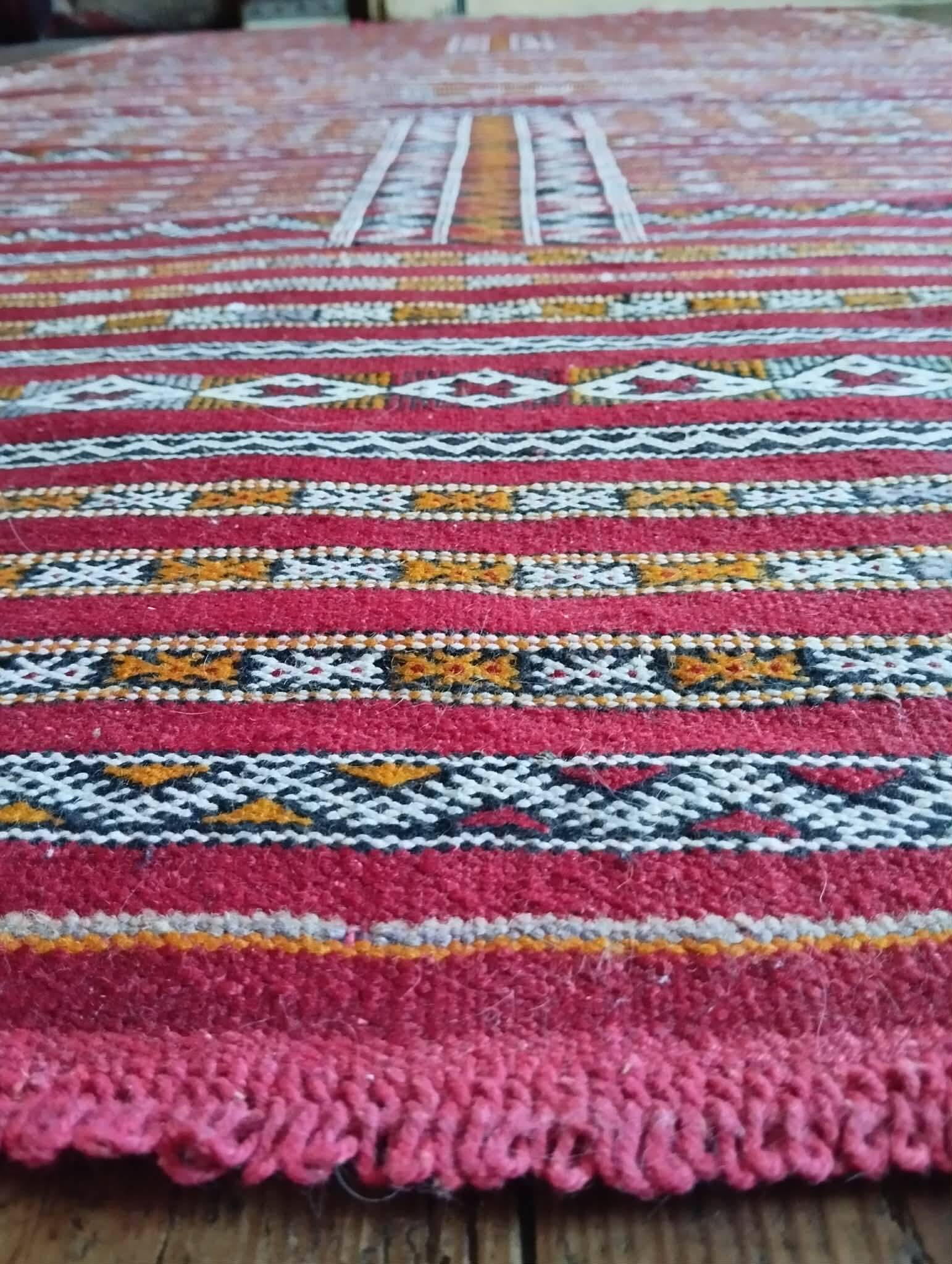 Berber Zemmour rug handmade 230x144cm