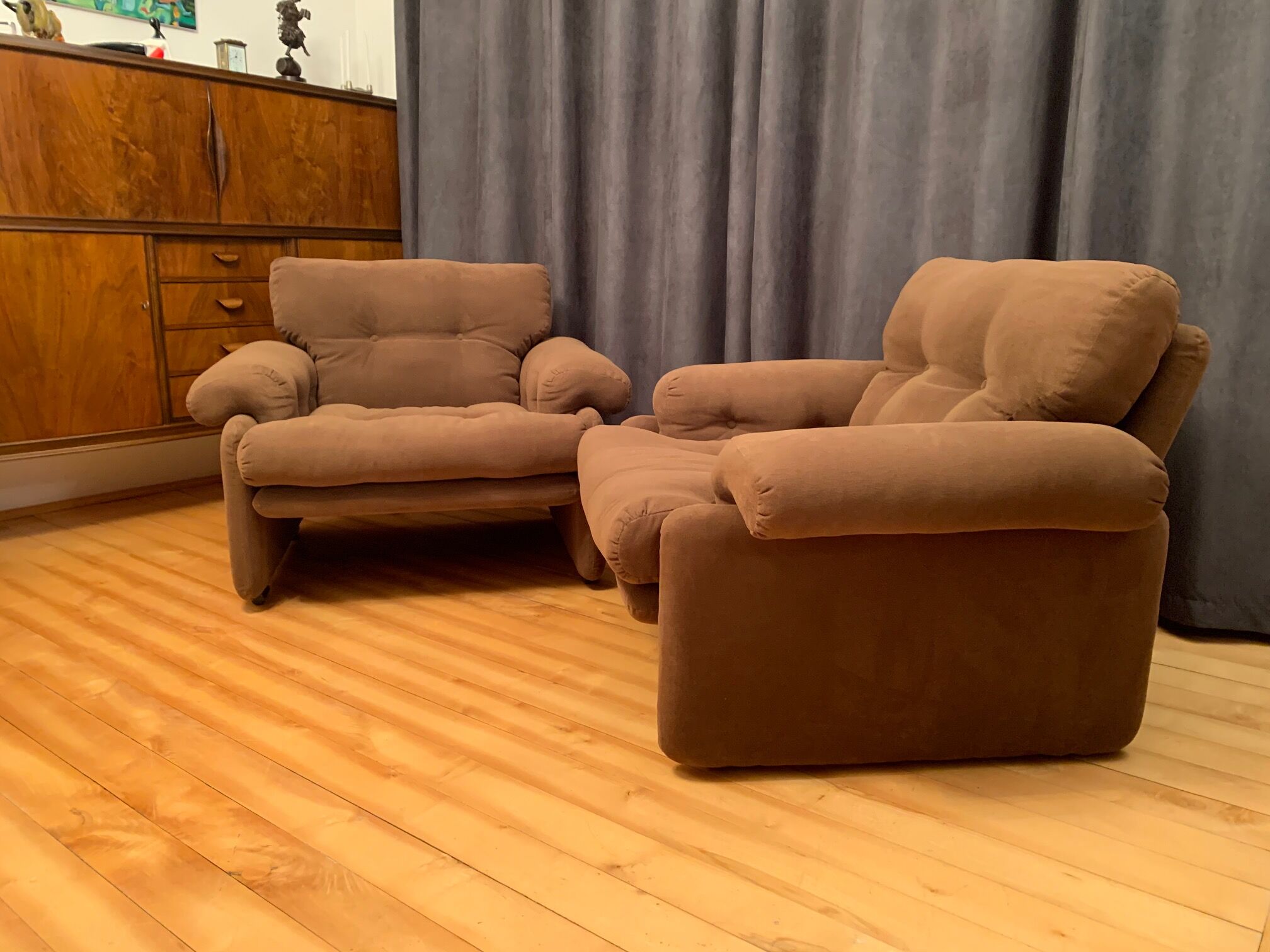 Pair of Coronado armchairs, designed by Tobia Scarpa, C&B Italia, 1960s