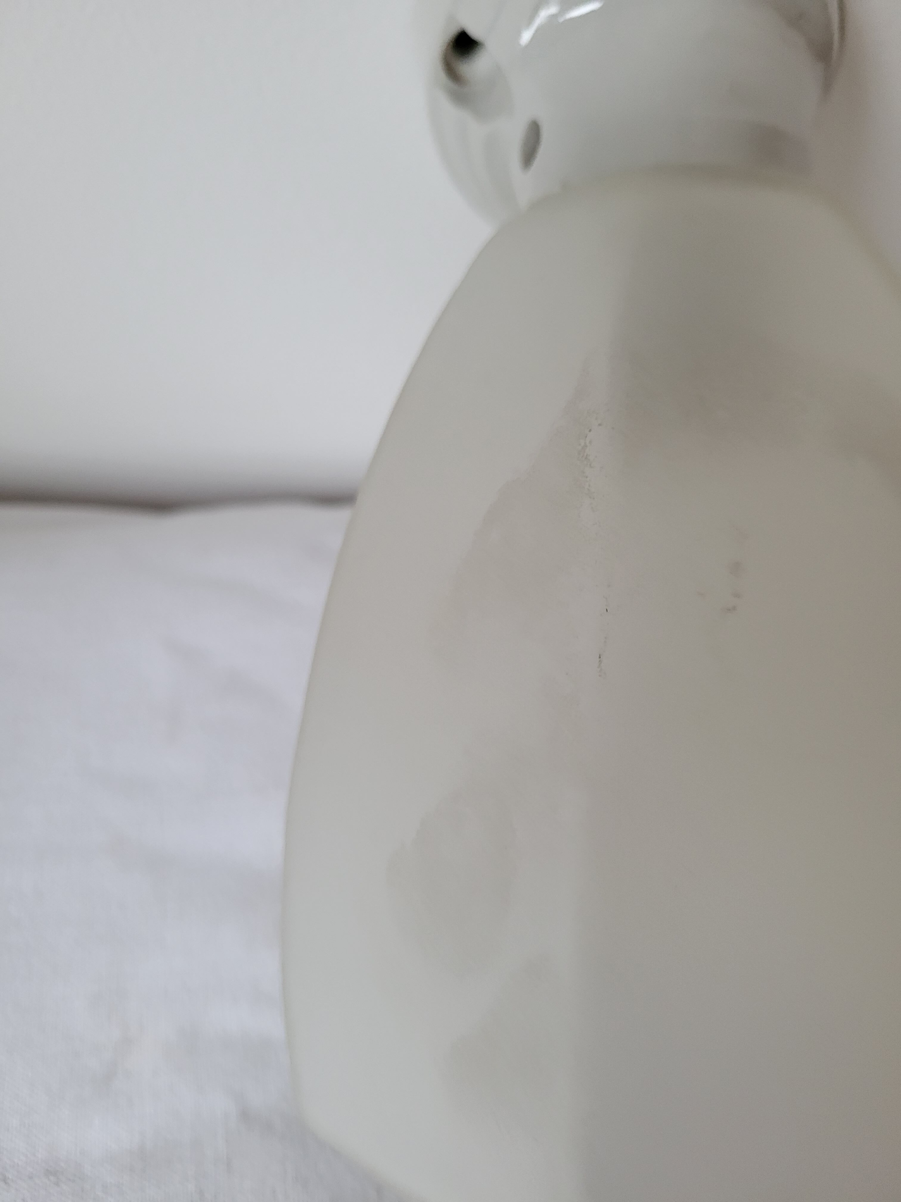 Art deco wall lamp in porcelain and glass